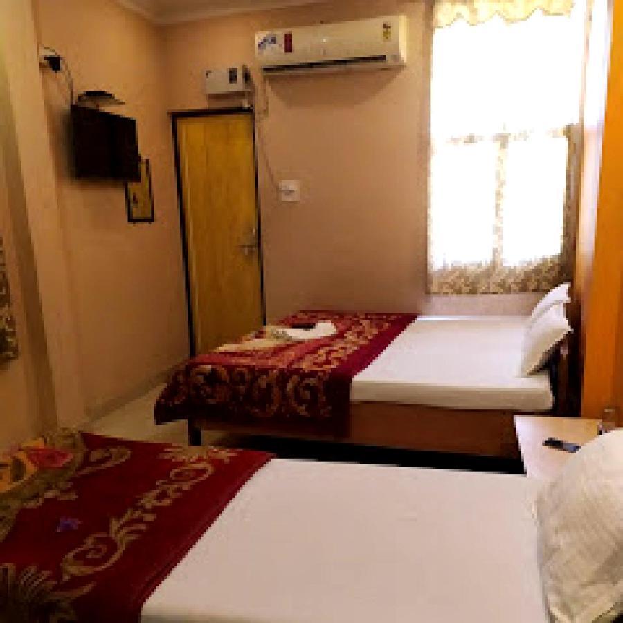 Hotel Aakash Ganga Váránasí Exteriér fotografie