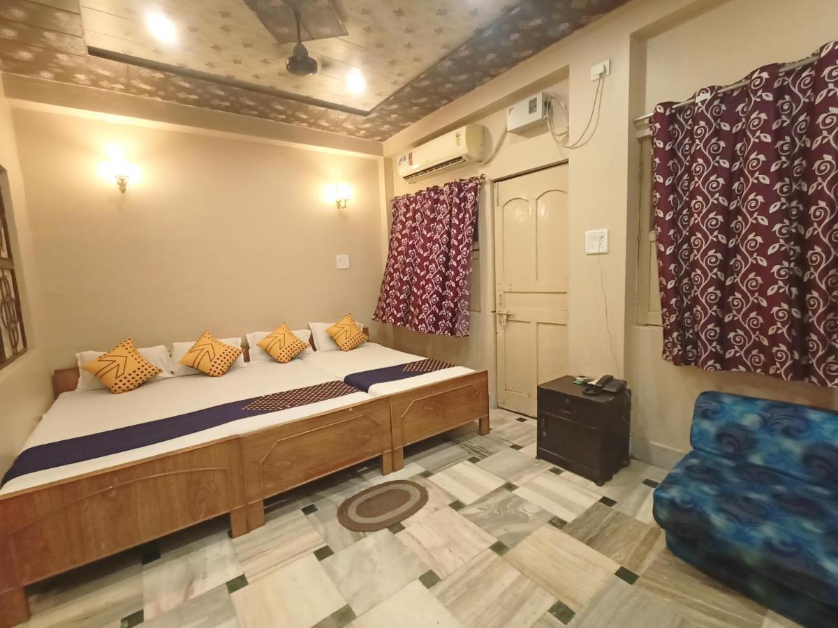 Hotel Aakash Ganga Váránasí Exteriér fotografie